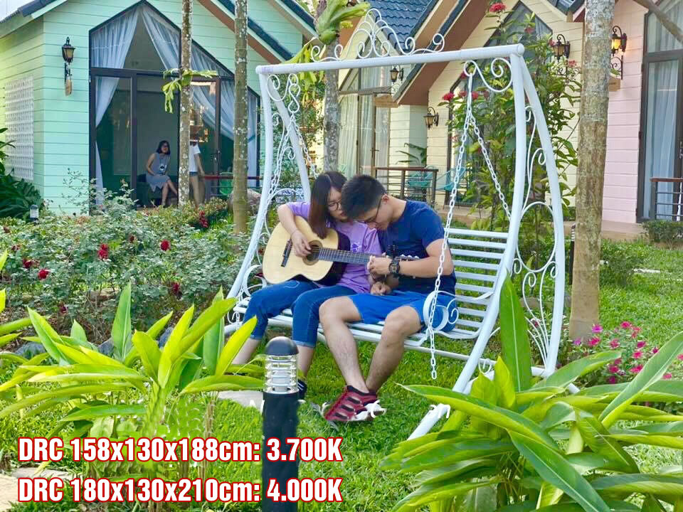 Ghế xích đu sắt nghệ thuật sân vườn ngoài trời